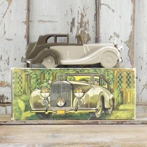 Brand New Vintage Rolls Royce car deep woods after shave 6oz